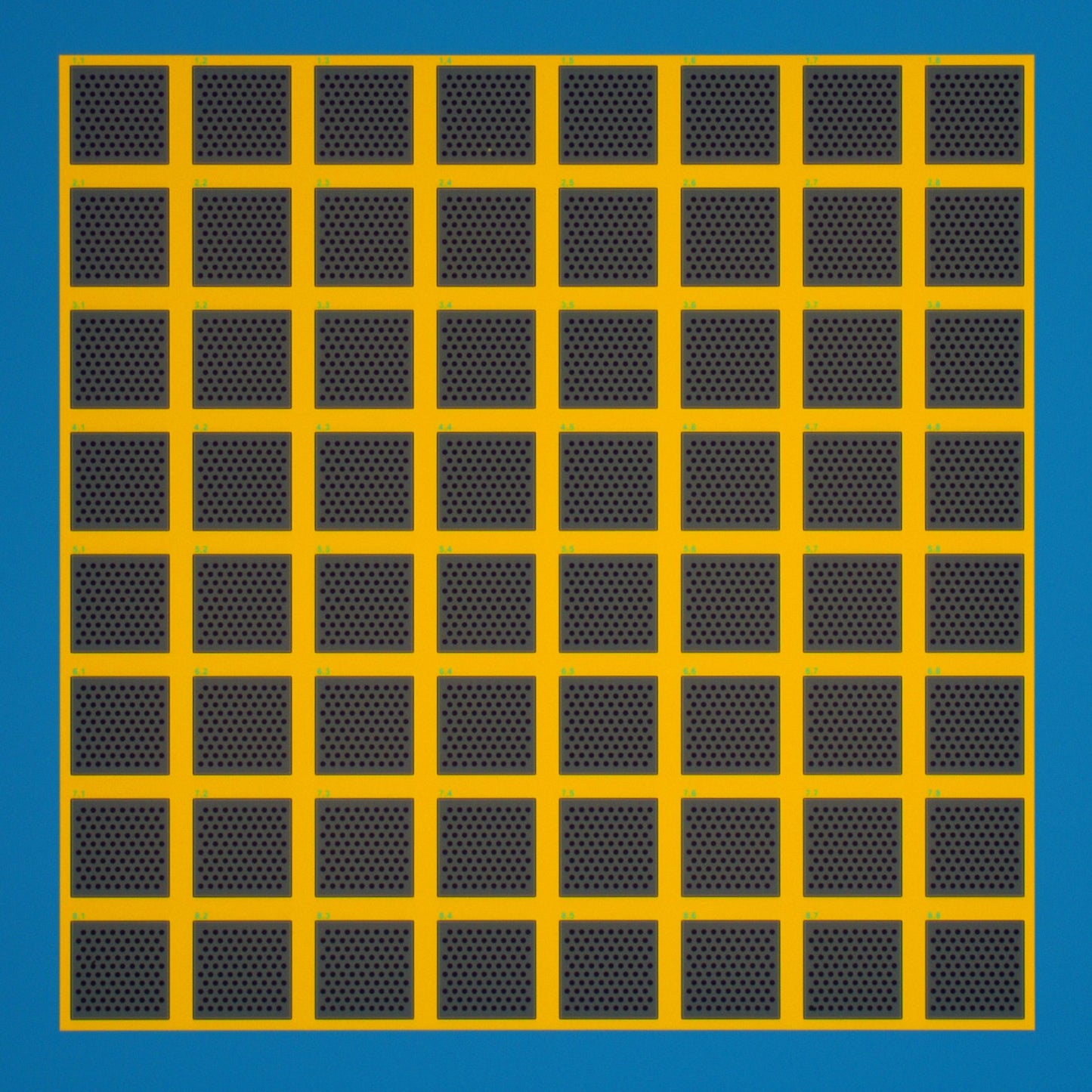 TEM grid with 4 um holes in a 20 nm membrane (20 pack)
