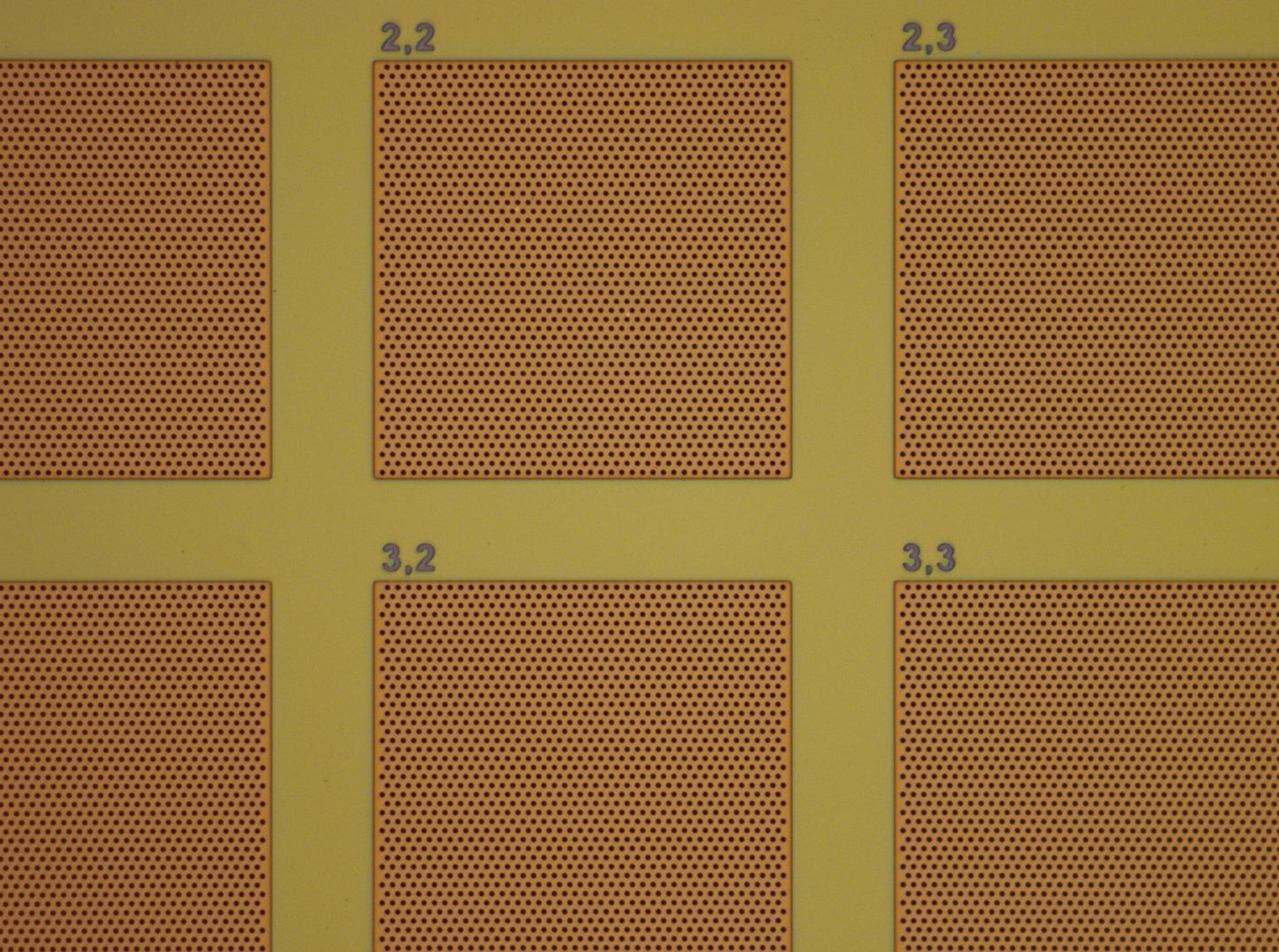 TEM grid with 1 um holes in a 100 nm membrane (20 pack)